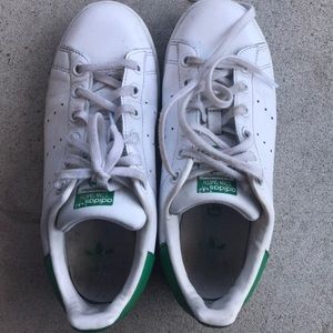 Adidas originals Stan smith shoes.